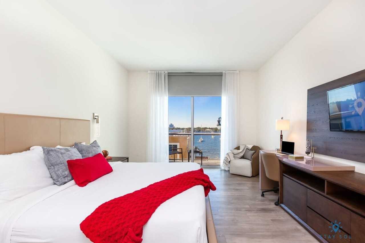 327 Pierce St #1227258P - Photo 5 of 40