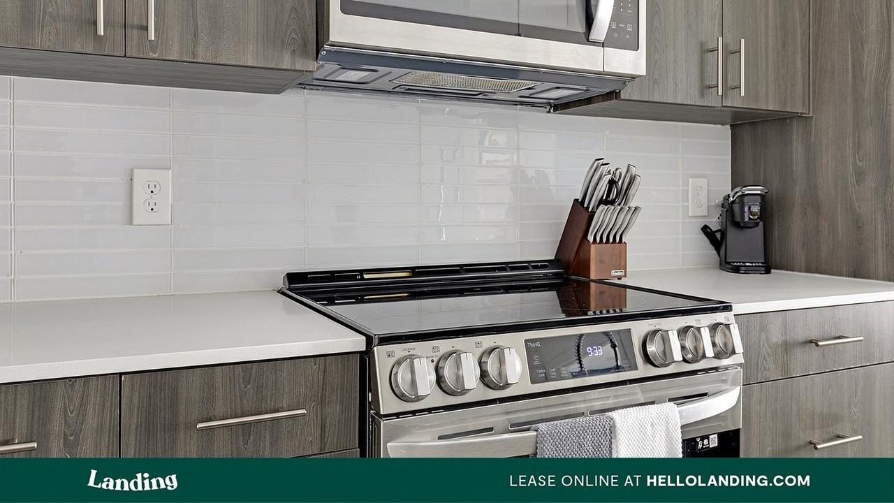 7106 Culebra Commons - Photo 7 of 50