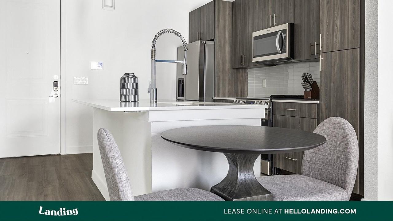 7106 Culebra Commons - Photo 2 of 50