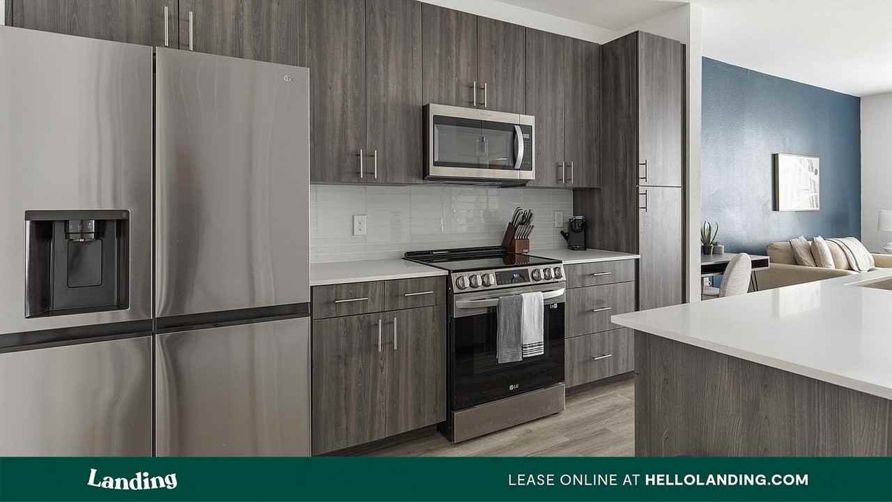 7106 Culebra Commons - Photo 5 of 50