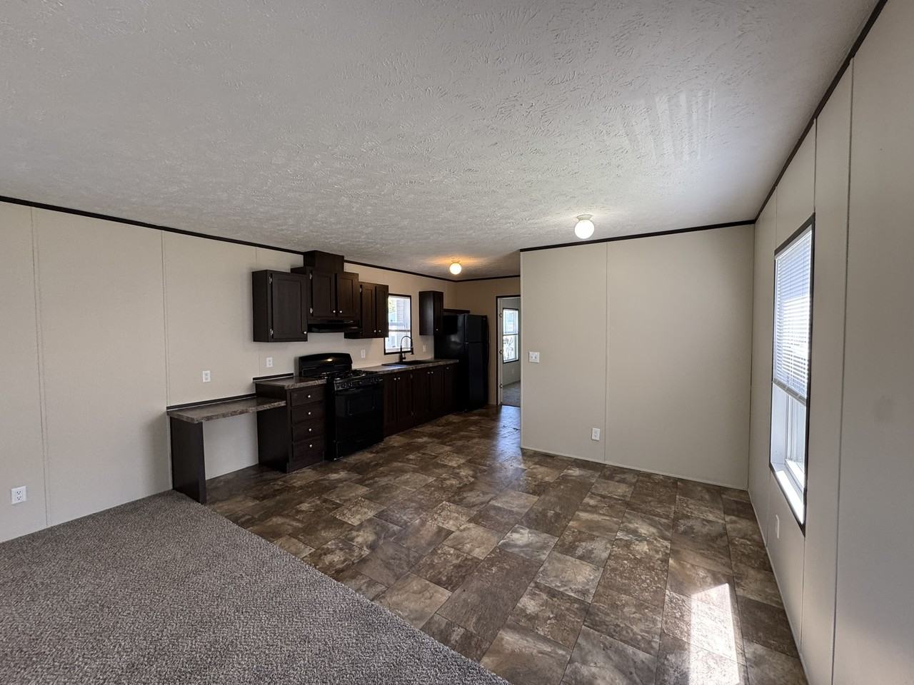 45 Starling Hill Dr #256 - Photo 3 of 26