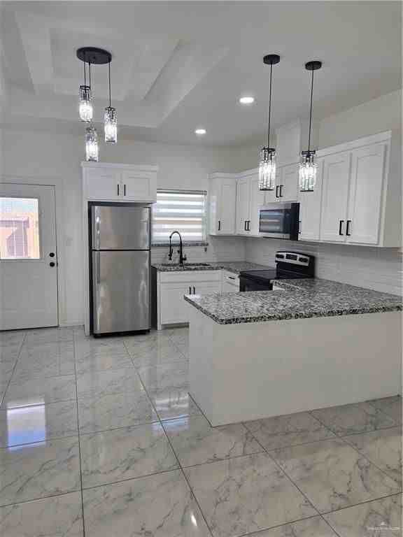 900 N Woodson Ave ##2 - Photo 2 of 11