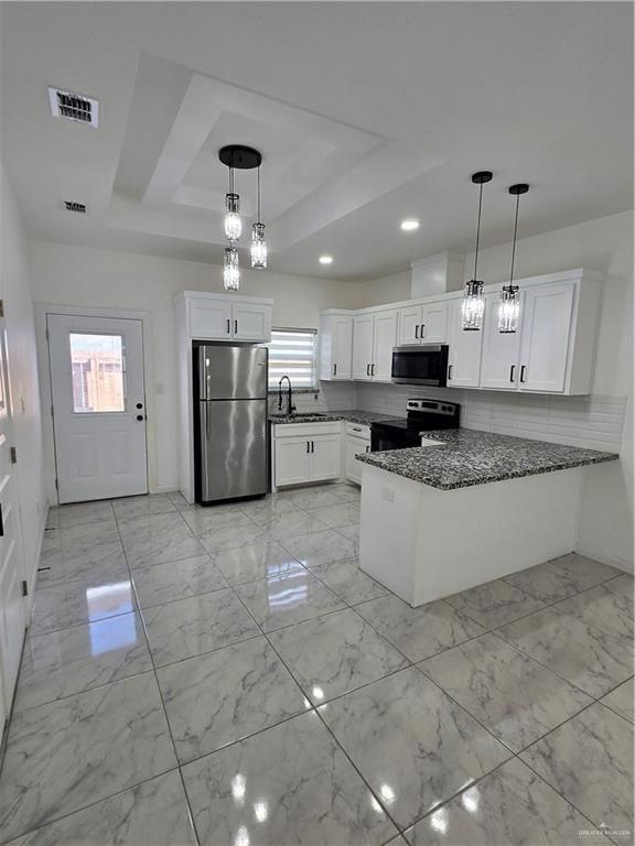 900 N Woodson Ave ##2 - Photo 3 of 11