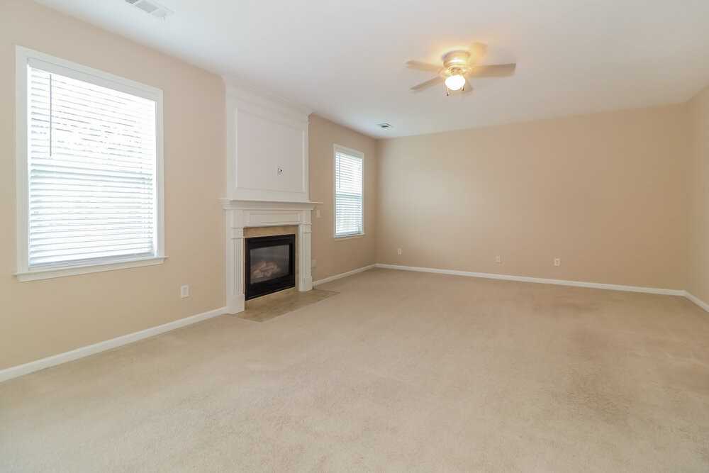 5080 Fieldstone View Cir - Photo 4 of 17