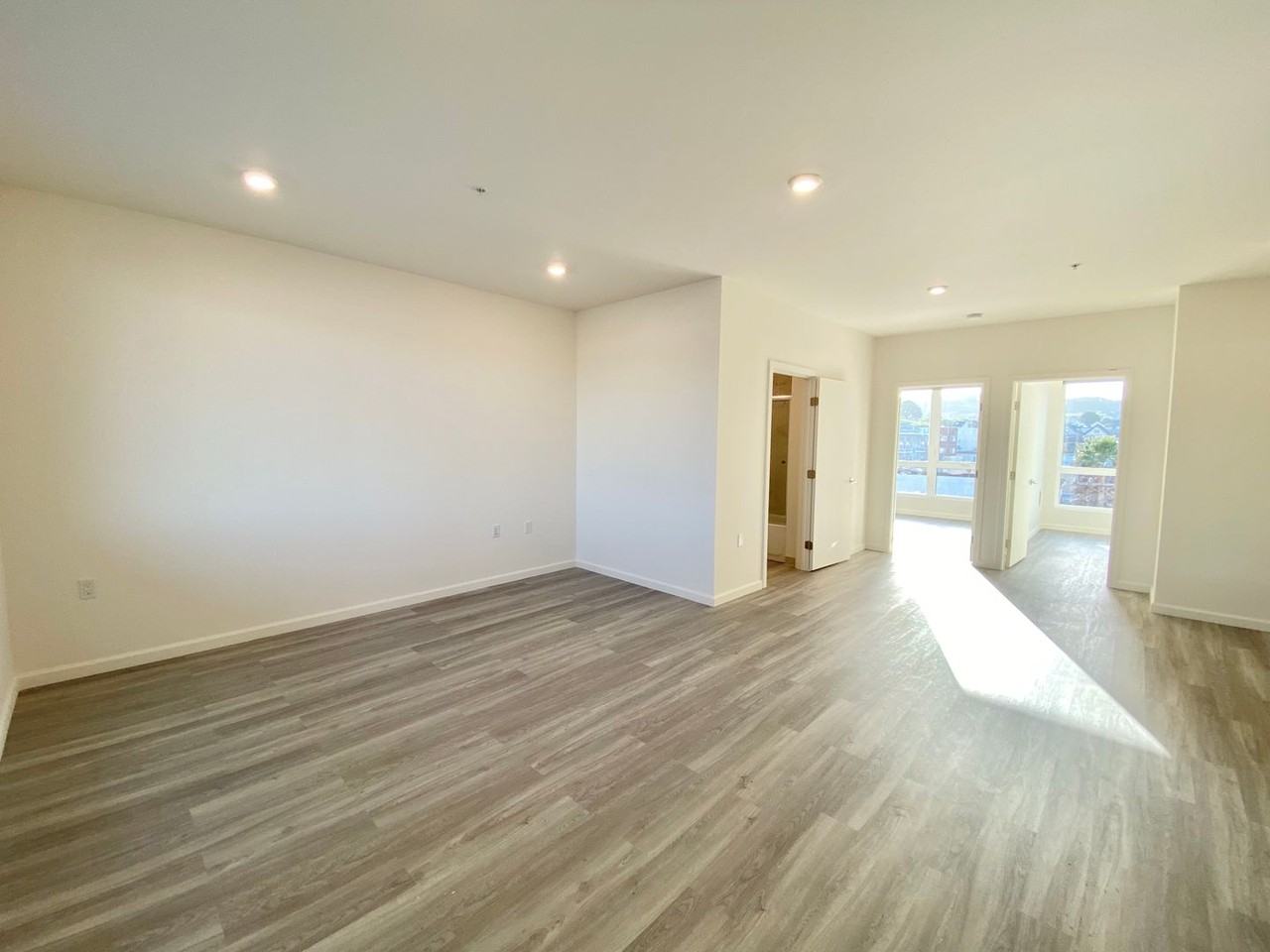1830 Alemany Blvd - Photo 3 of 50