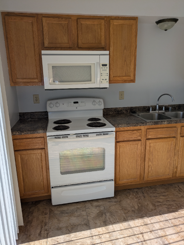 307 13th Ct - Photo 2 of 20