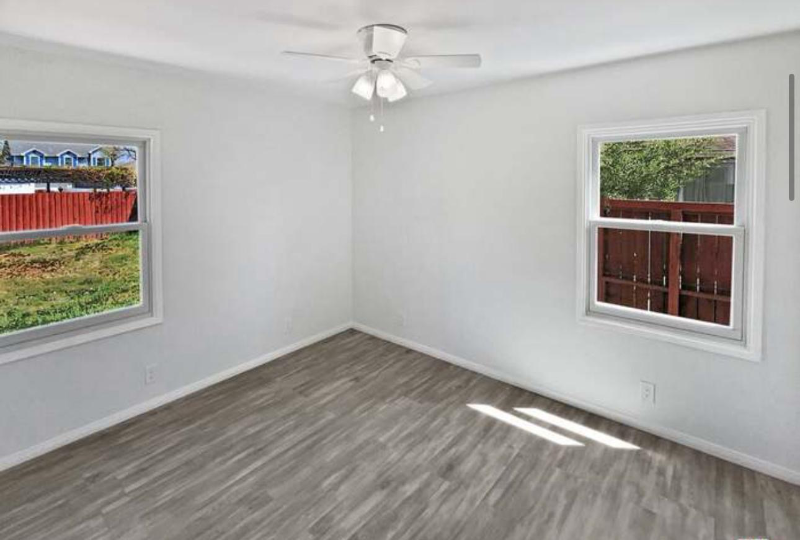 5728 Hazelbrook Ave - Photo 2 of 7