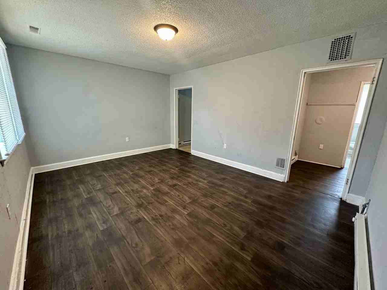 652B Miller Rd - Photo 2 of 7