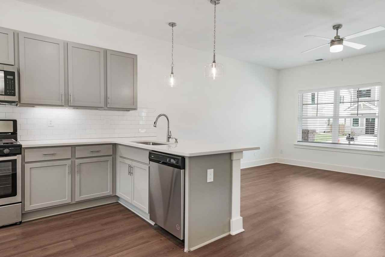 109 Huntley Knoll Dr - Photo 4 of 18