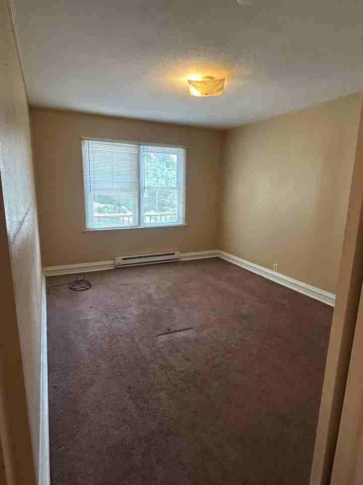 Marguerite Ave - Photo 5 of 10
