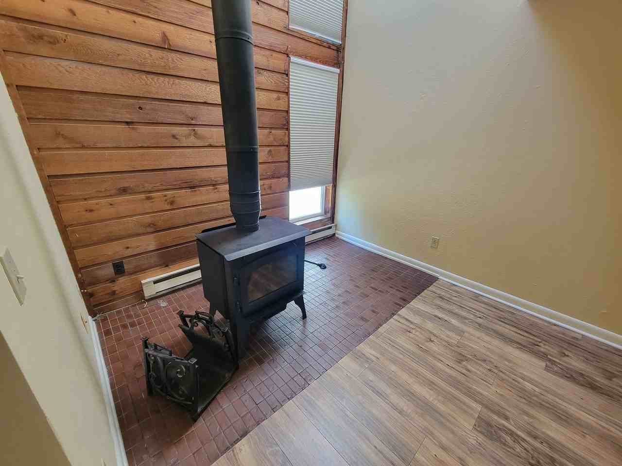 1037 E Moorhead Cir - Photo 3 of 41