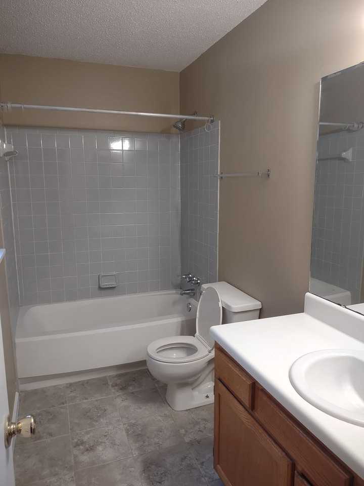 202 Hookston Way - Photo 2 of 23
