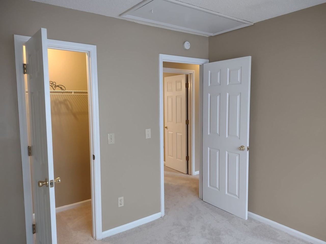 202 Hookston Way - Photo 7 of 23