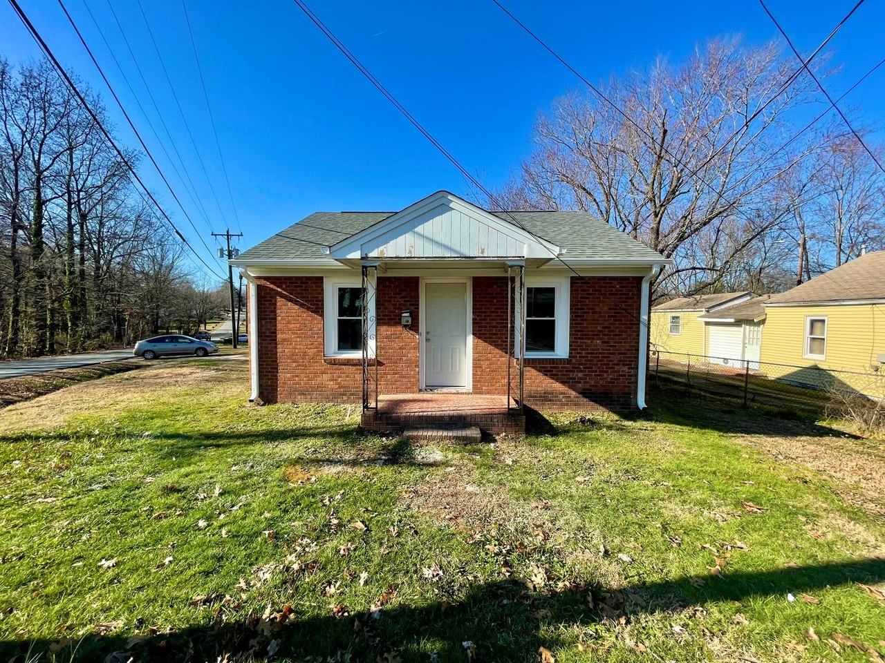 1001 Huffine Mill Rd - Photo 2 of 29