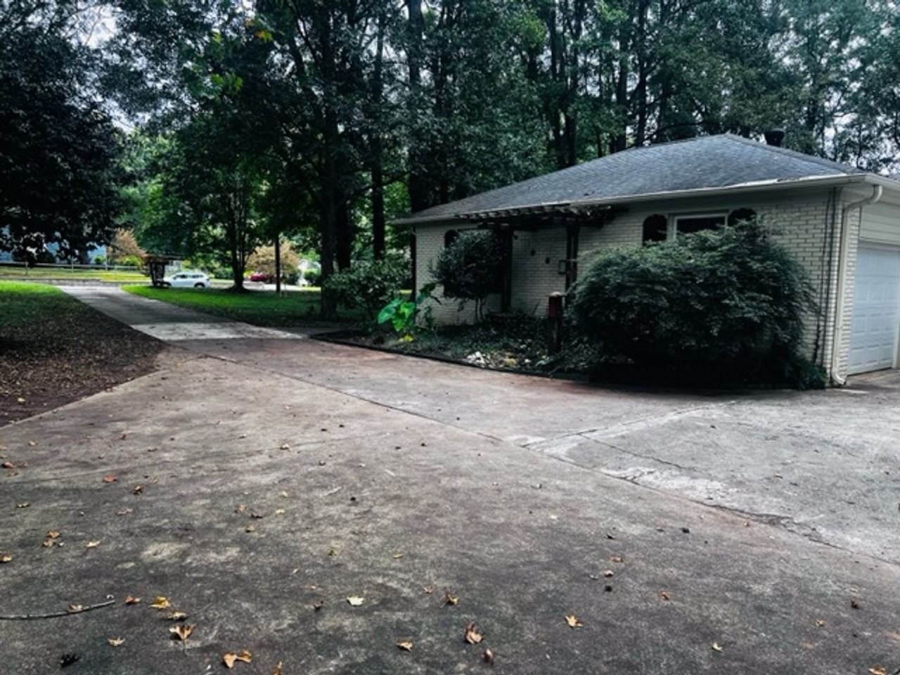 1206 Rama Rd - Photo 2 of 17