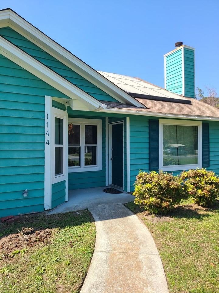 1144 Landsdowne Dr - Photo 2 of 25