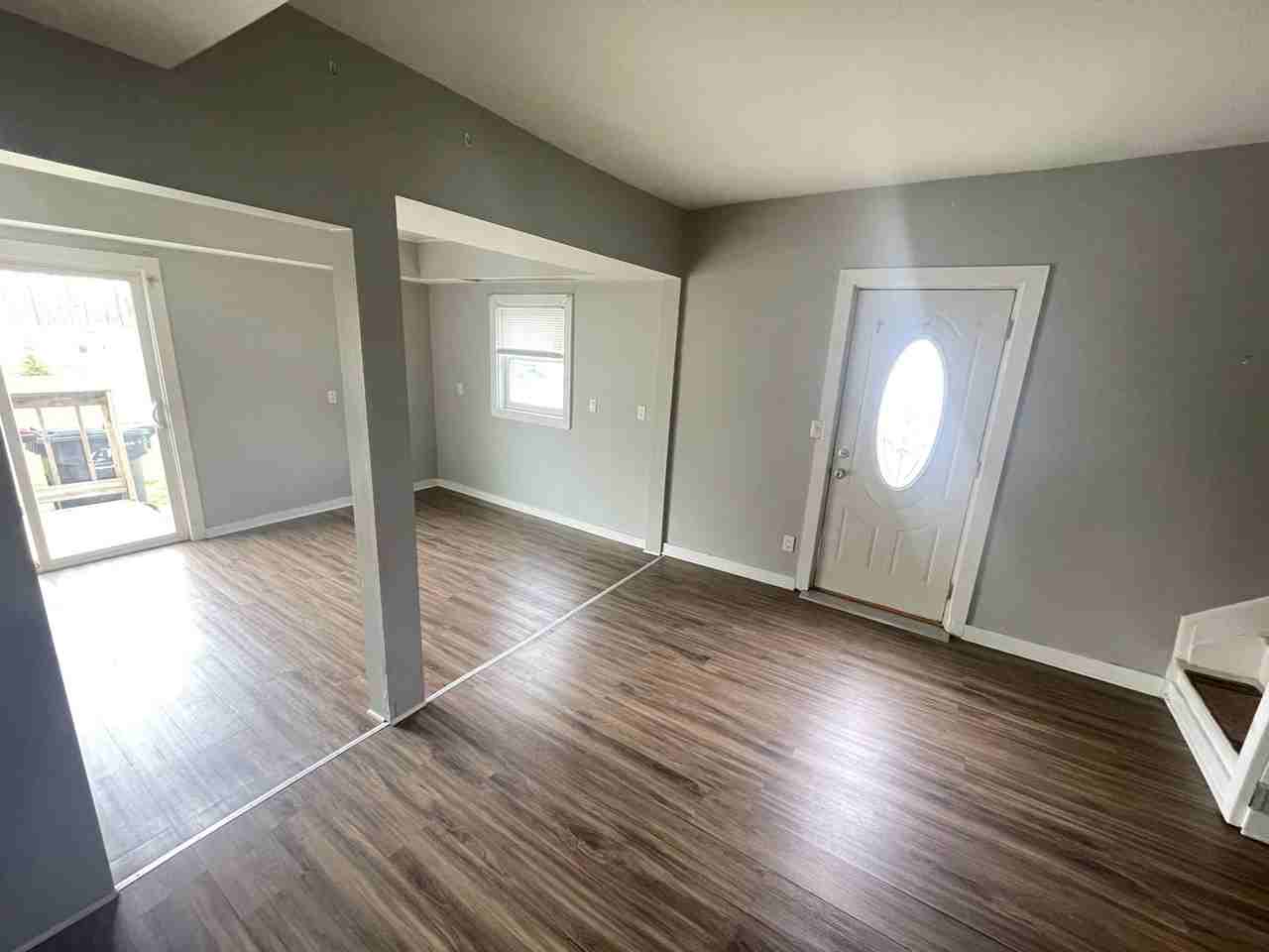 480 W Main St - Photo 5 of 16