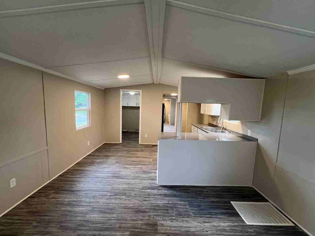 2004 Kimmac Ln Apt A - Photo 3 of 15