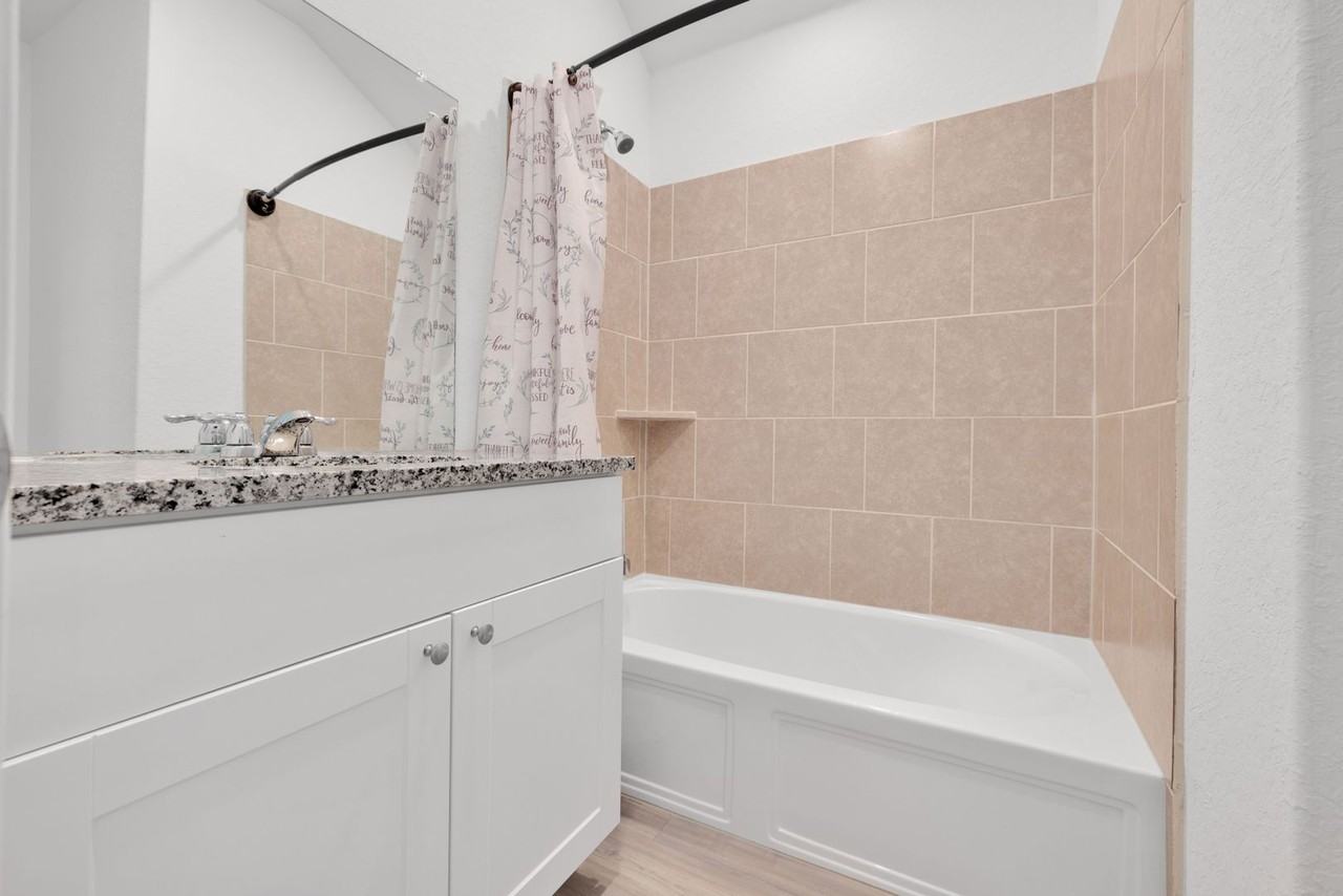 6906 Arid Way - Photo 6 of 20