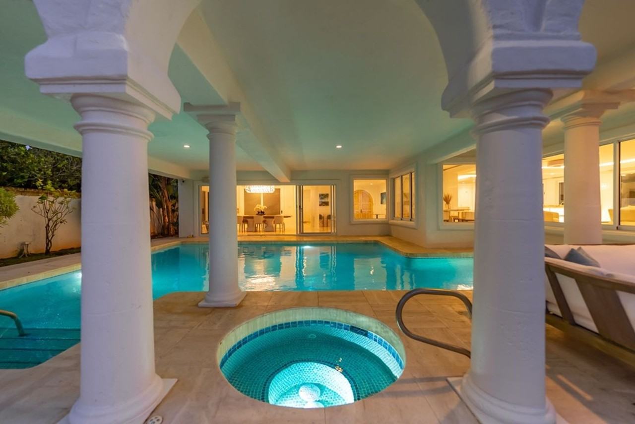 896 Mokulua Dr - Photo 3 of 50