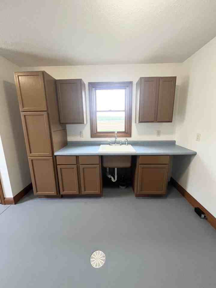 13711 Hoagland Rd - Photo 7 of 50