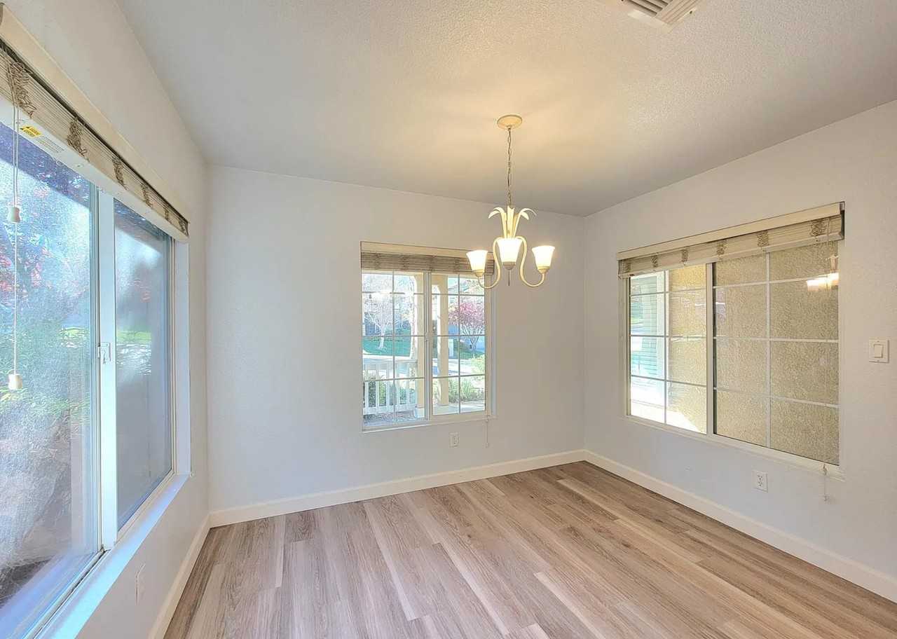 1860 Ardfern Way #NA - Photo 7 of 23