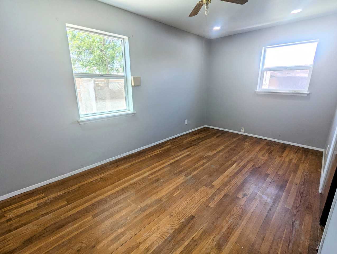 4309 Mobile Ave #NA - Photo 7 of 9