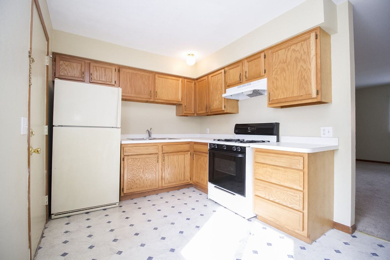 4715 Bennett Road #10 - Photo 5 of 18