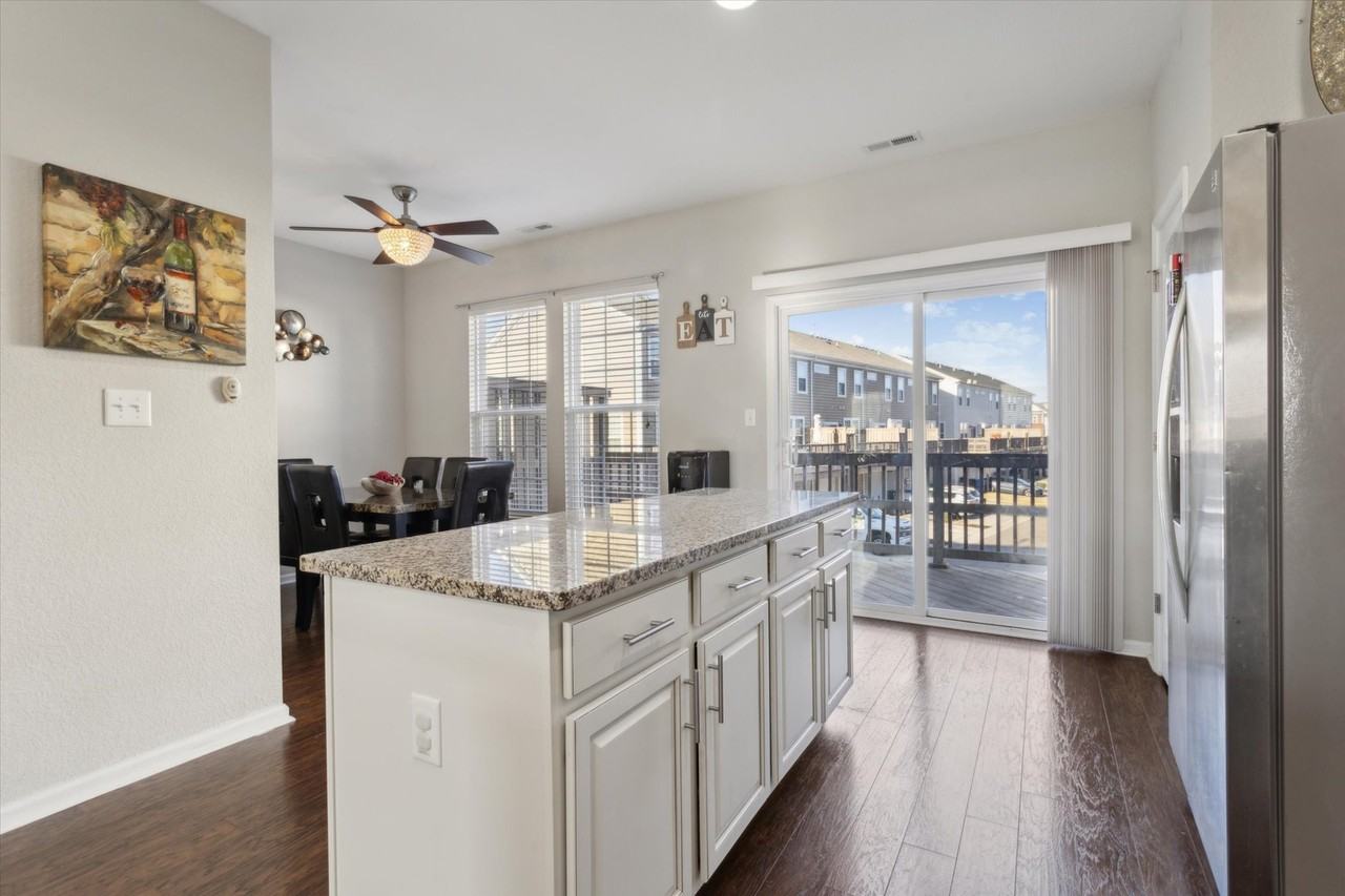 4968 Limestone Ave #1 - Photo 6 of 25