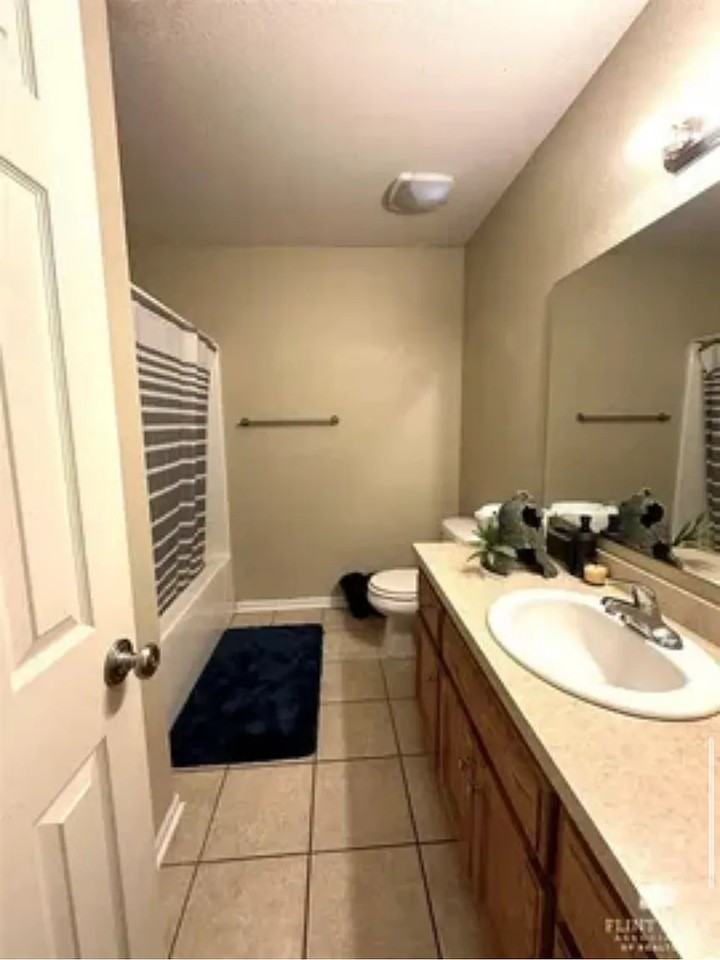 2705 Kathie Dr #2705 - Photo 7 of 10