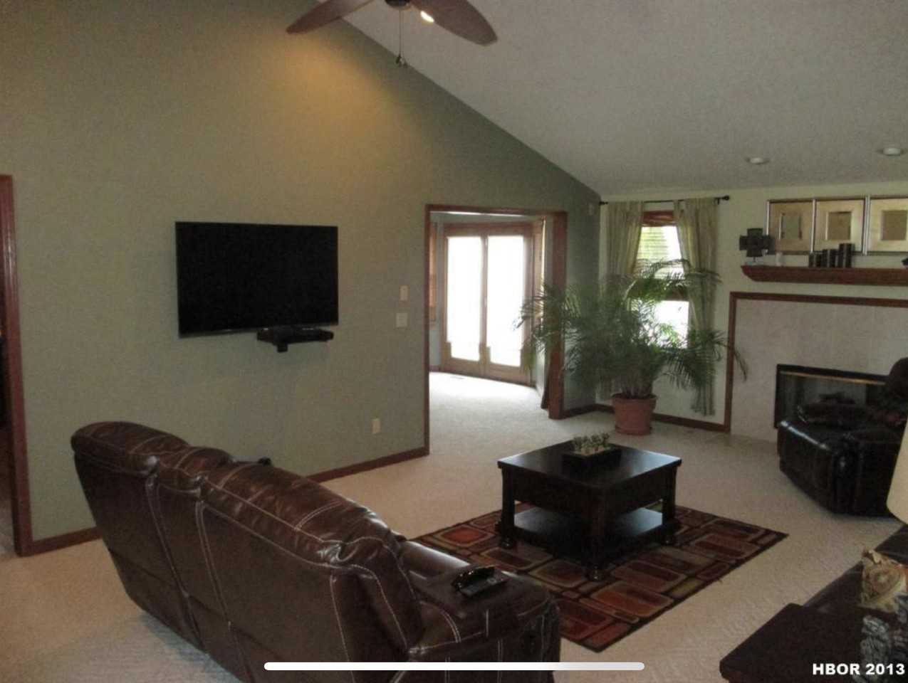 804 Hunters Creek Dr #NA - Photo 3 of 4