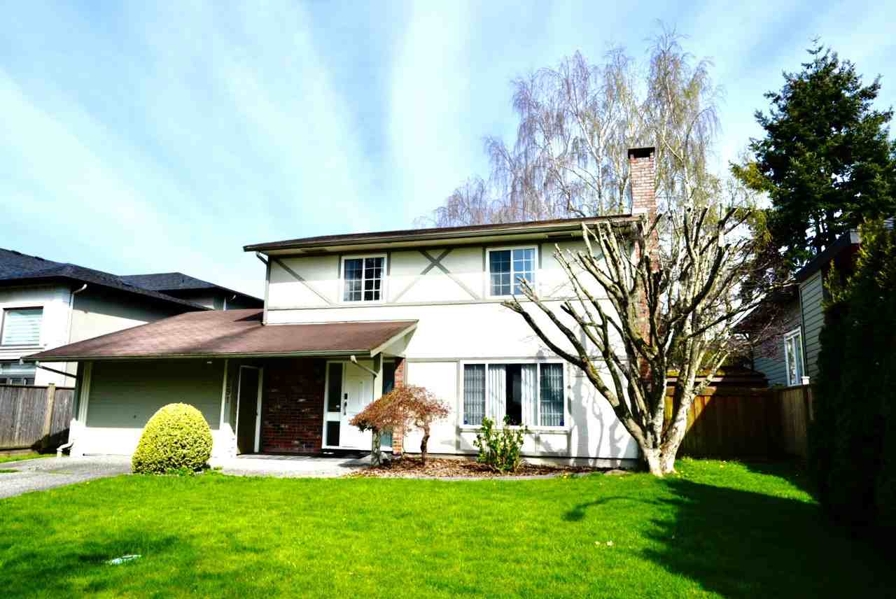 8691 Rosemary Ave - Photo 2 of 11