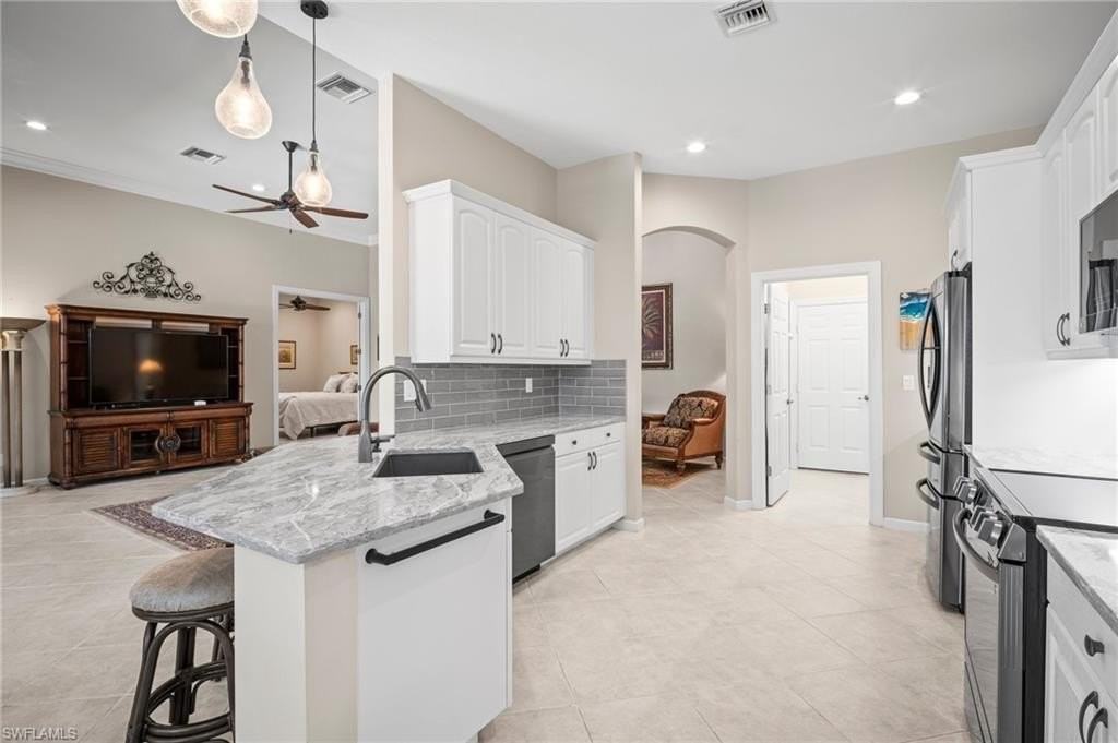 14160 Giustino Way - Photo 5 of 24