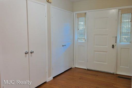 19937 Scotland Dr - Photo 2 of 21