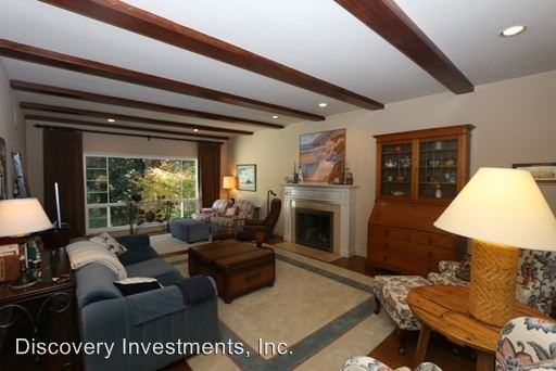 5944 Bruns Ct - Photo 3 of 24