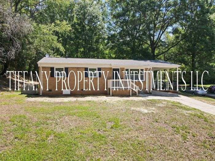 505 Fleetwood Cir - Photo 3 of 27