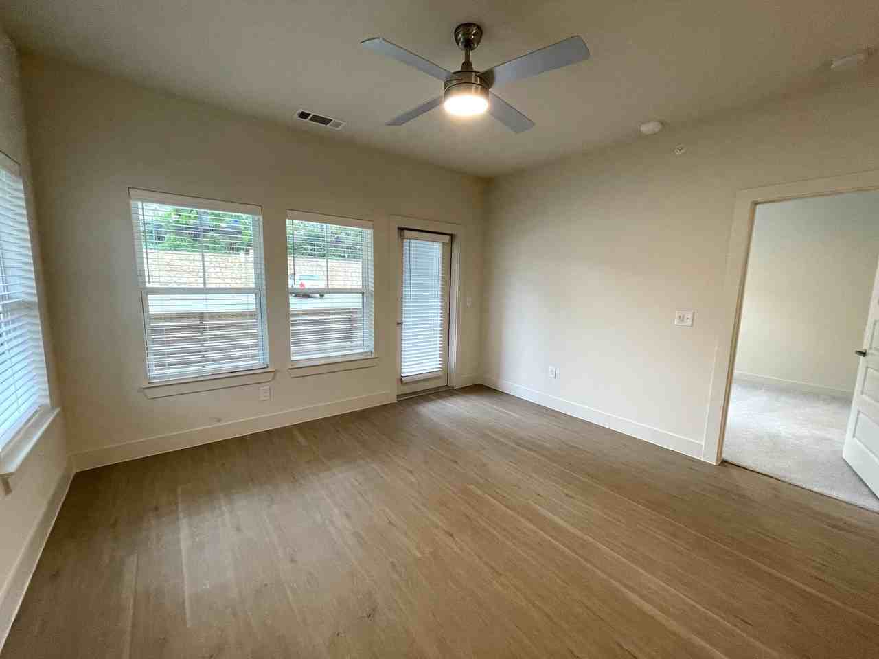 1350 W Taylor St #3112 - Photo 5 of 8