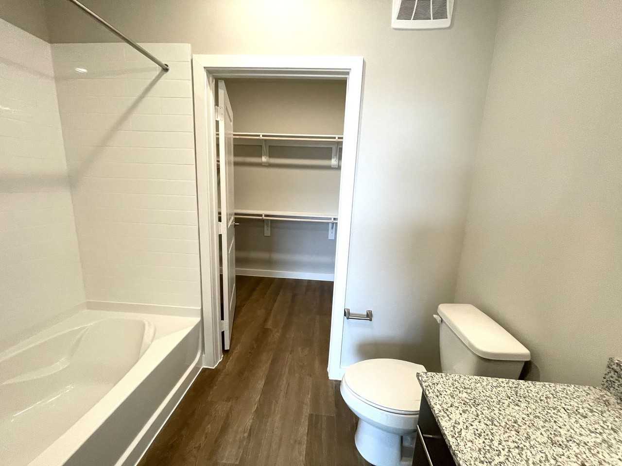 1325 Choate Pkwy #4122 - Photo 6 of 8