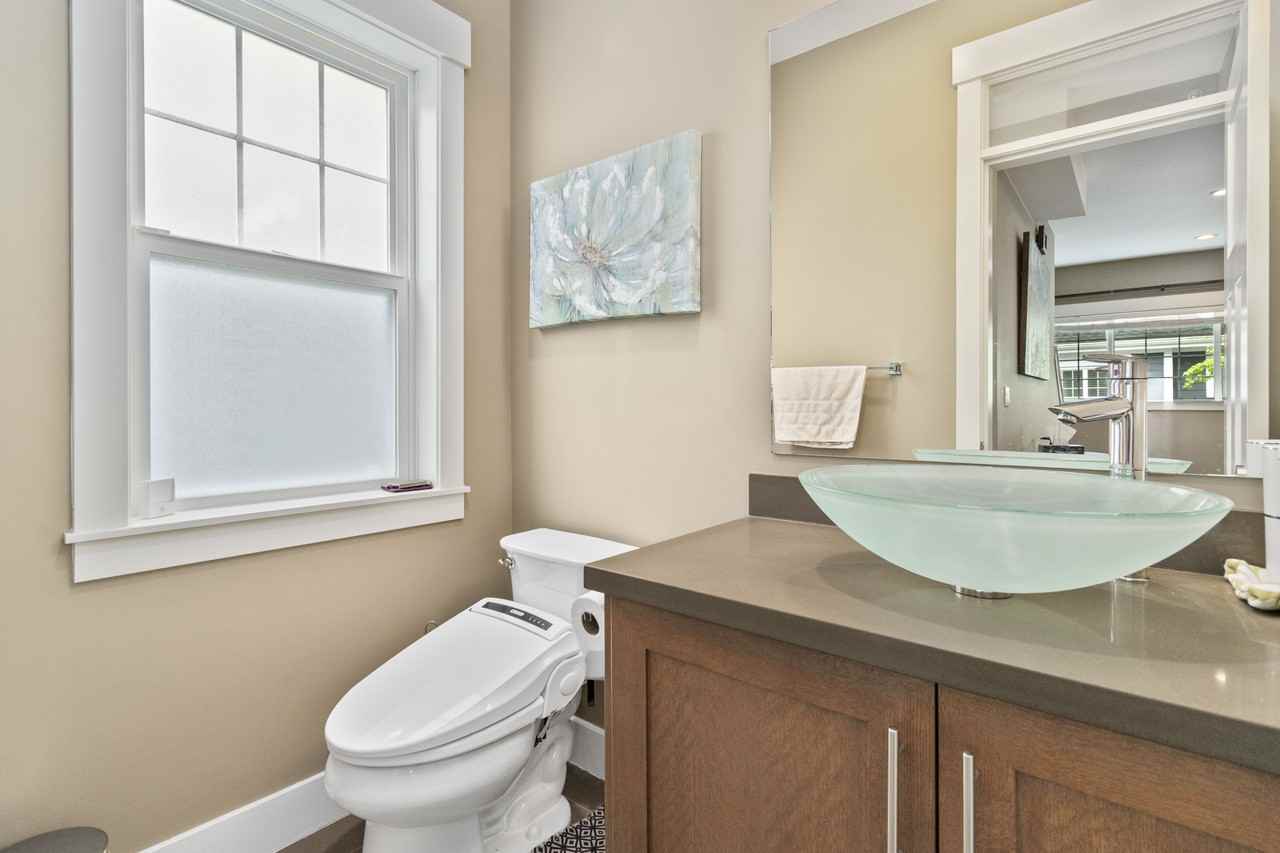 15988 32 Avenue - Photo 11