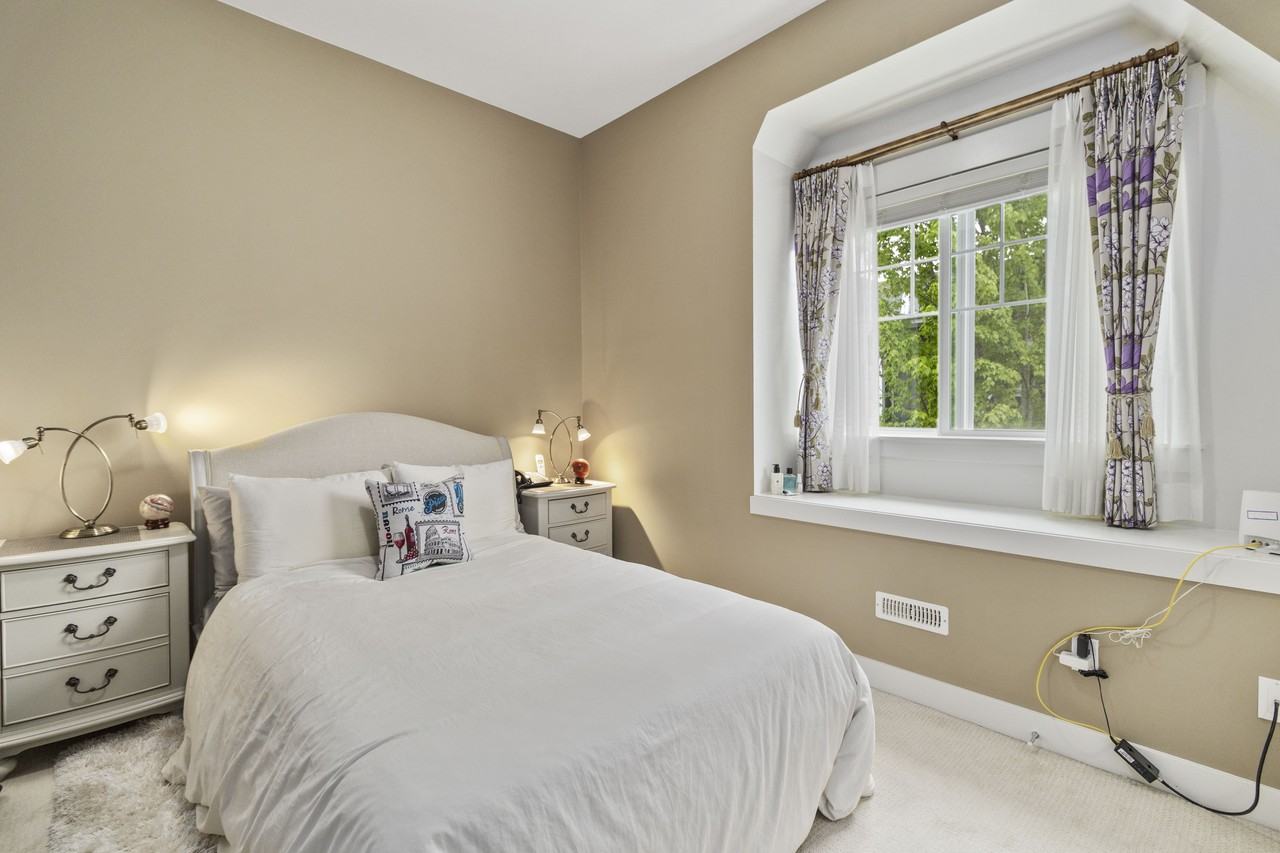 15988 32 Avenue - Photo 17