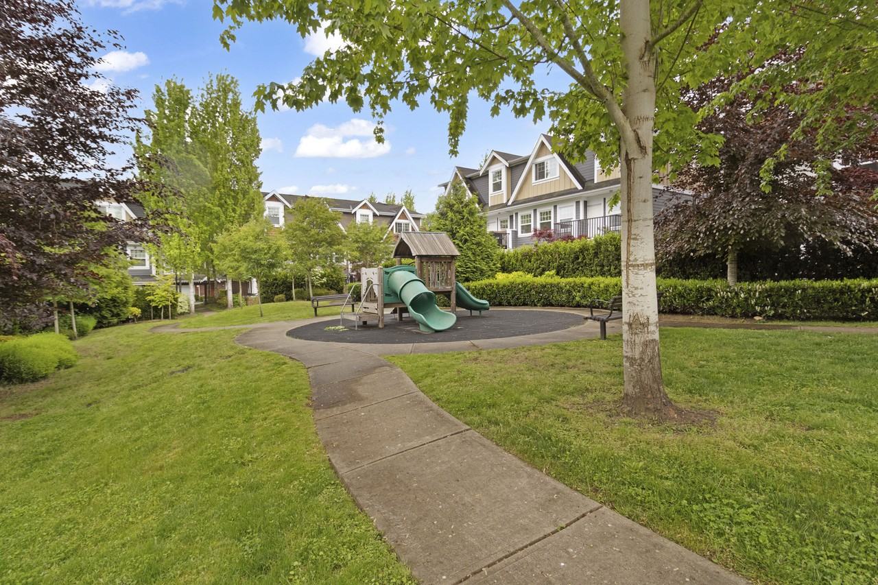 15988 32 Avenue - Photo 25