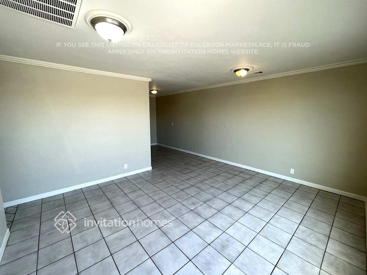 3831 W Vernon Ave - Photo 3 of 12