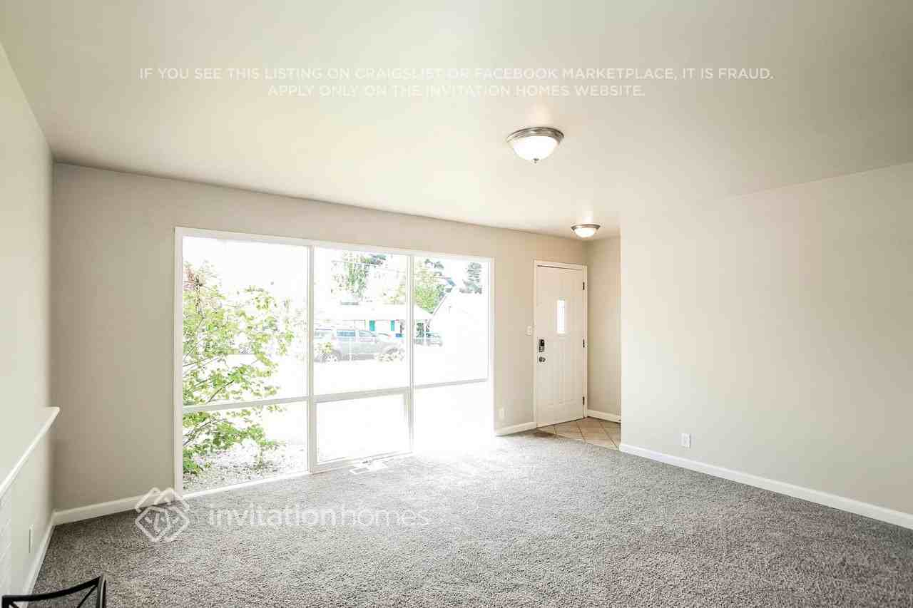 24204 35th Pl S - Photo 3 of 17