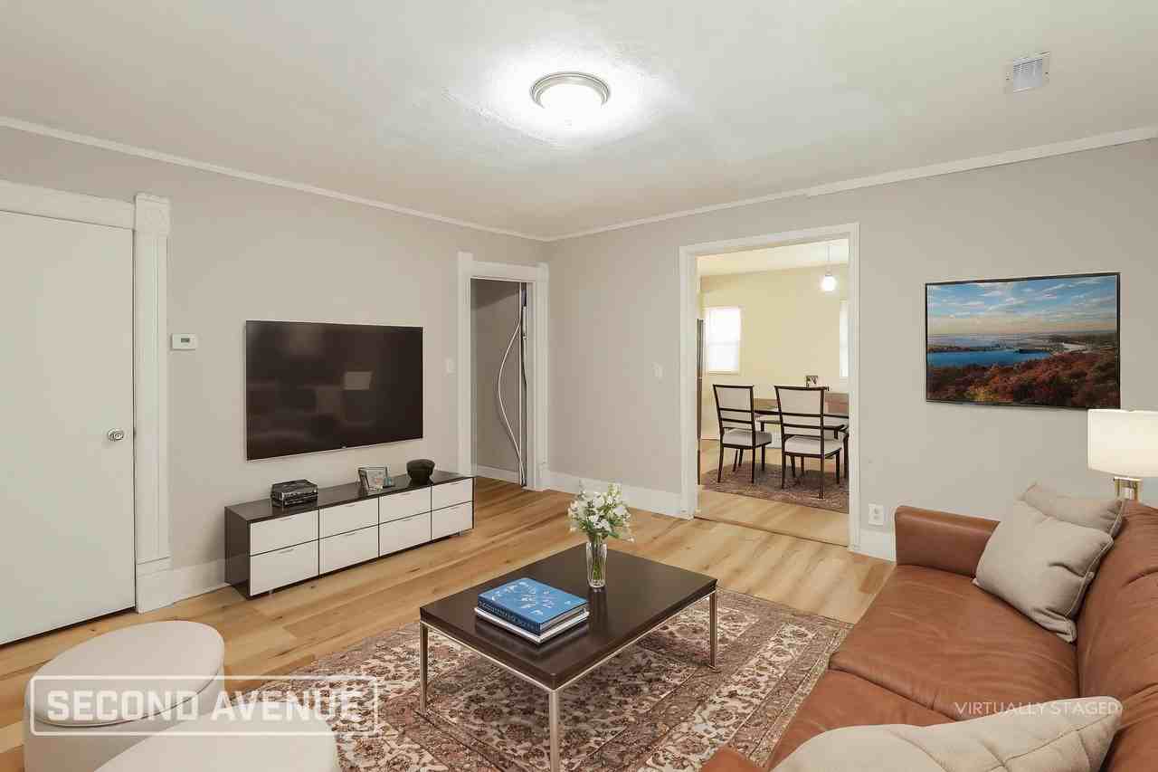 516 Ottawa St - Photo 2 of 27