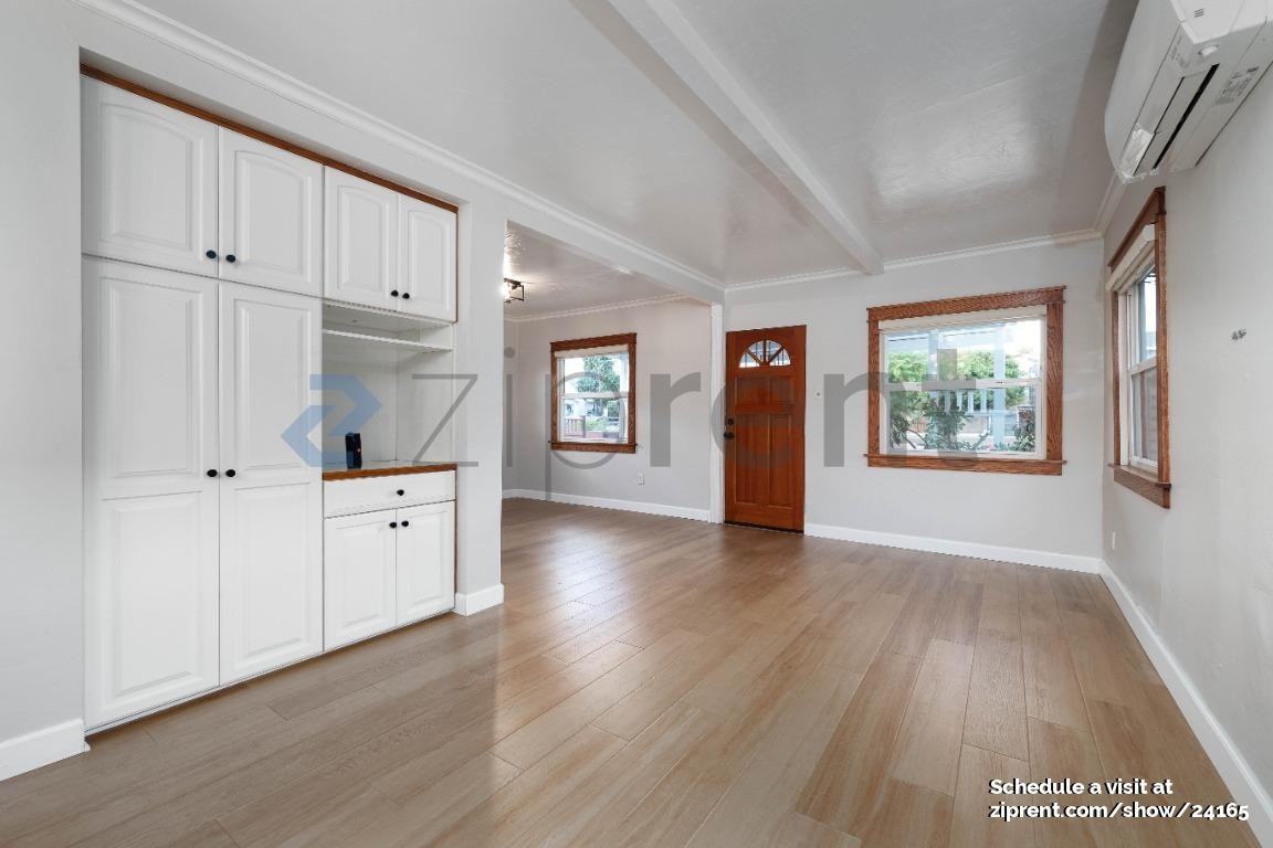 3509 Landis St - Photo 2 of 15