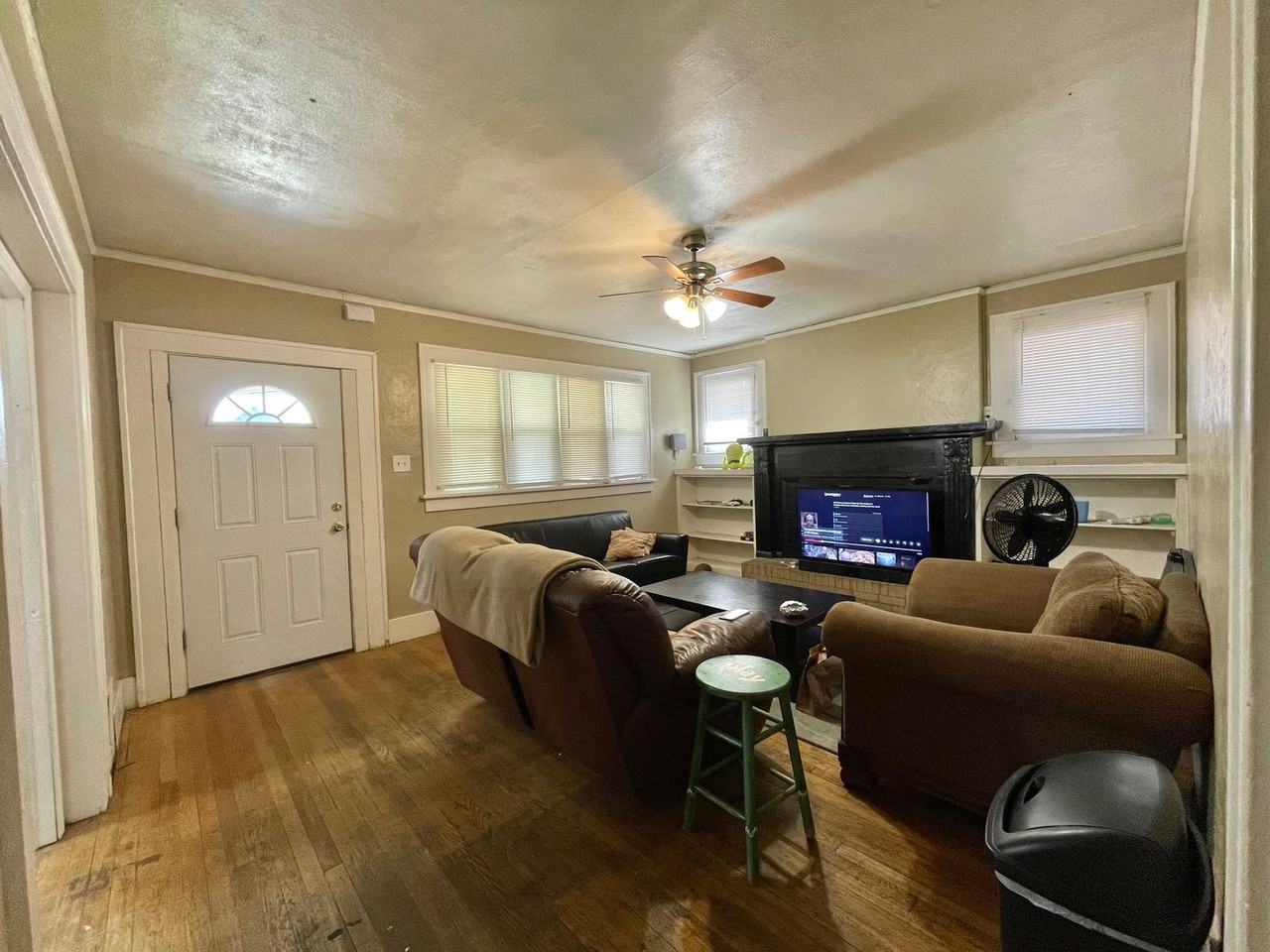 1729 11th Ave - Photo 5 of 24