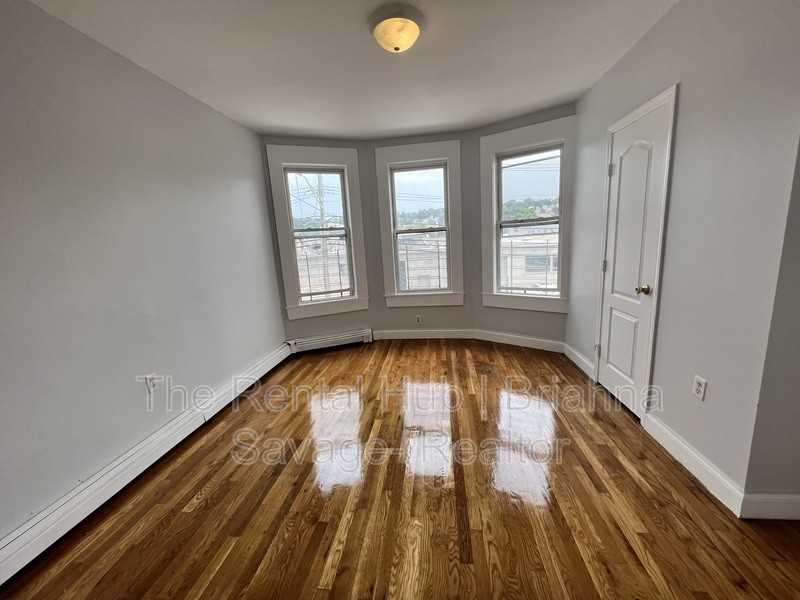 703 Nepperhan Ave #2 - Photo 2 of 11