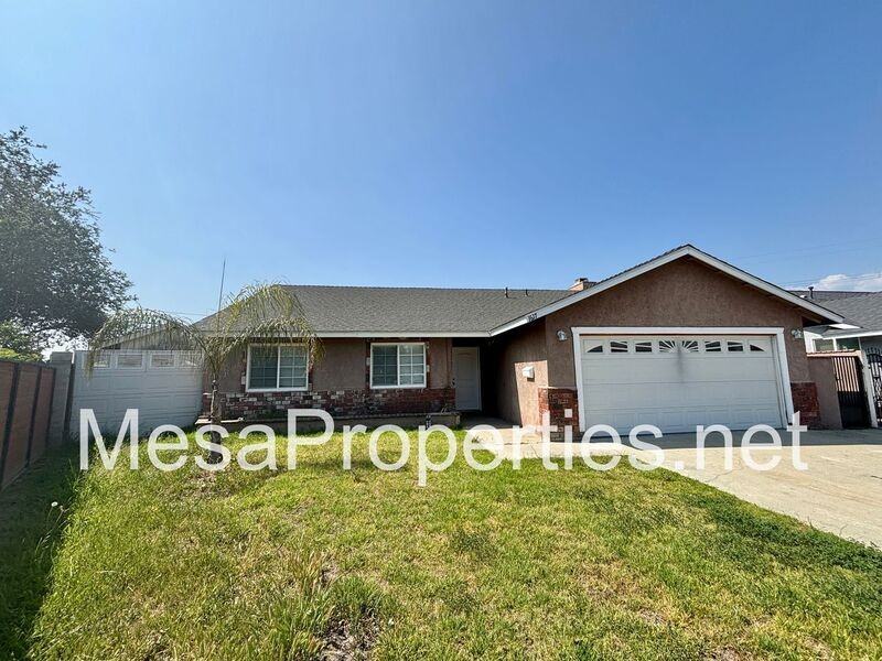 1617 Fairfax Ct - Photo 2 of 19