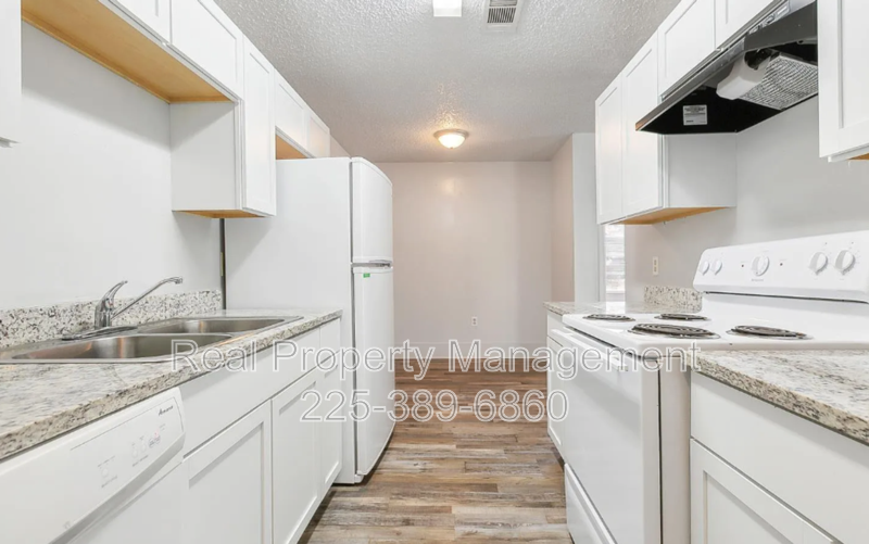 1005 Shilo Ave #D - Photo 4 of 12