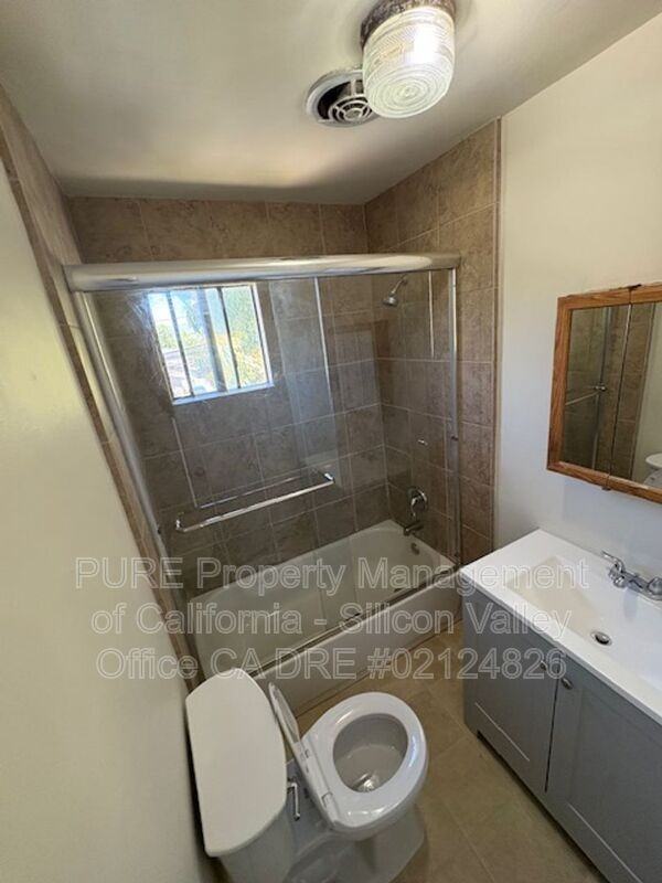 79 N 10th St #1 - Photo 5 of 12